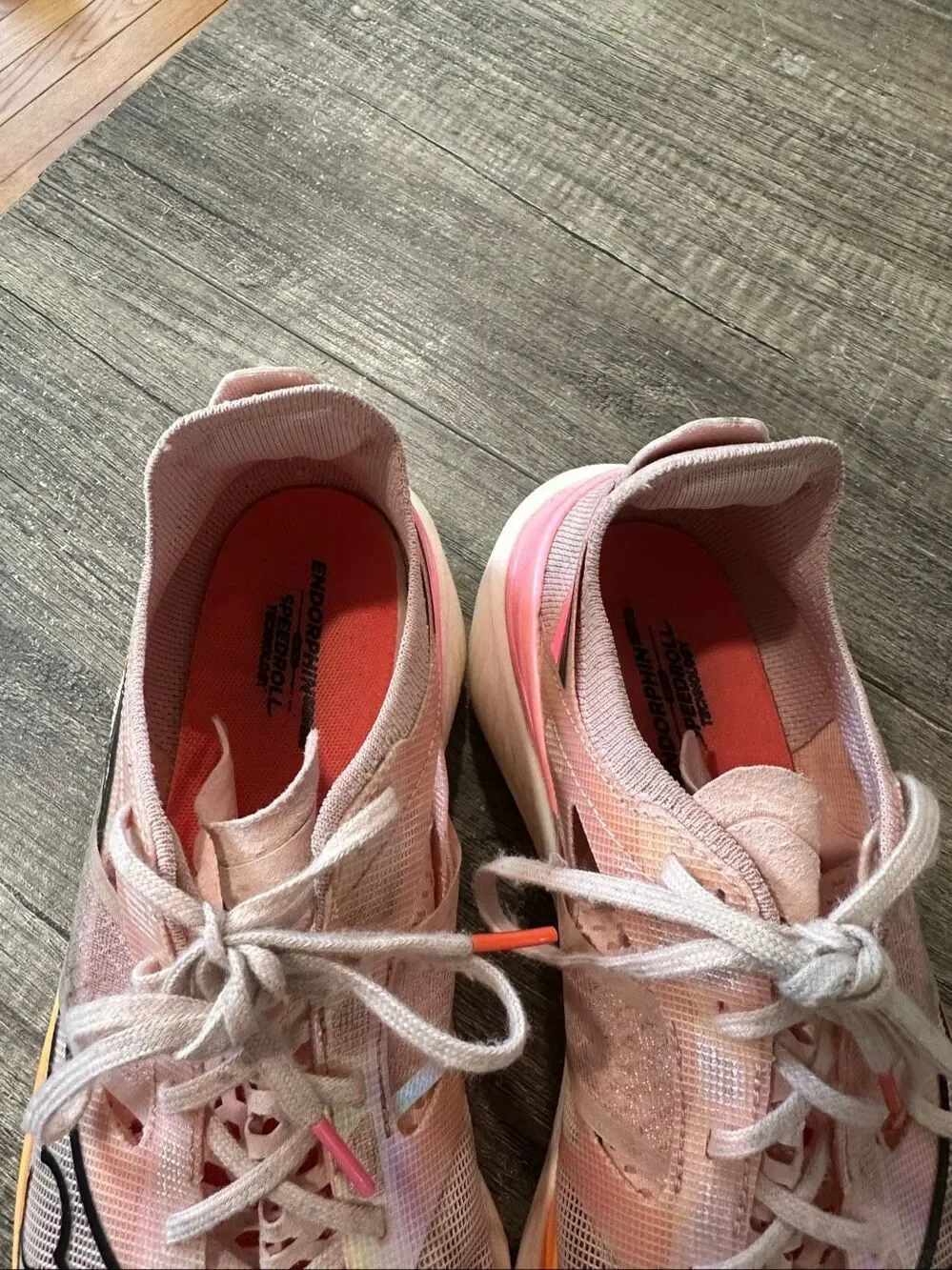 Saucony Endorphin Elite Light Pink Running Marathon Shoe Sneaker M9